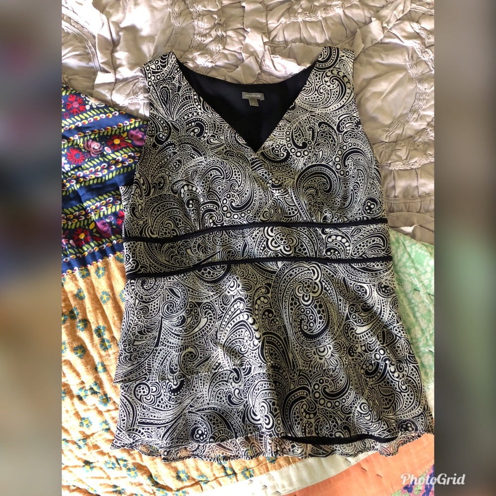 EUC Ann Taylor Blouse